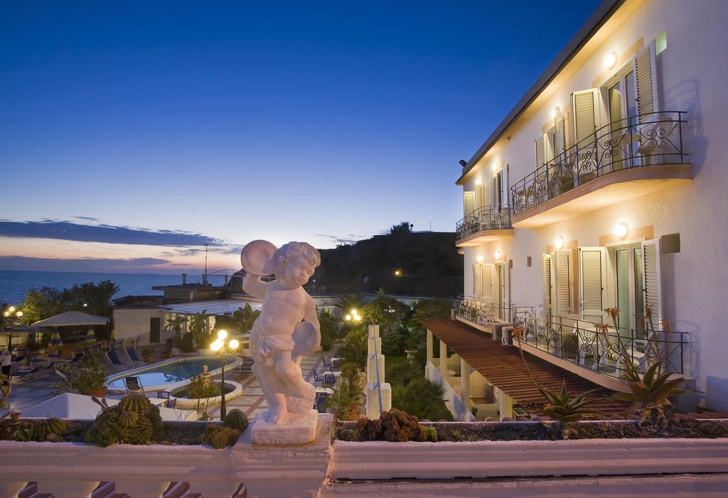 Hotel Riva Del Sole Forio di Ischia Chambre photo
